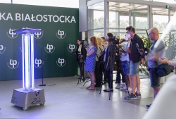 konferencja_robot_uv_16_09_2020-11