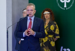 konferencja_robot_uv_16_09_2020-12