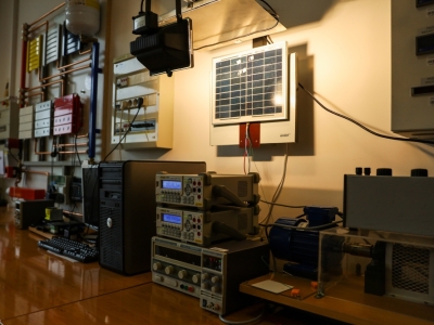 WYDZIAL-ELEKTRYCZNY_LABOLATORIA_GABRIELA_KOSCIUK_PB-142